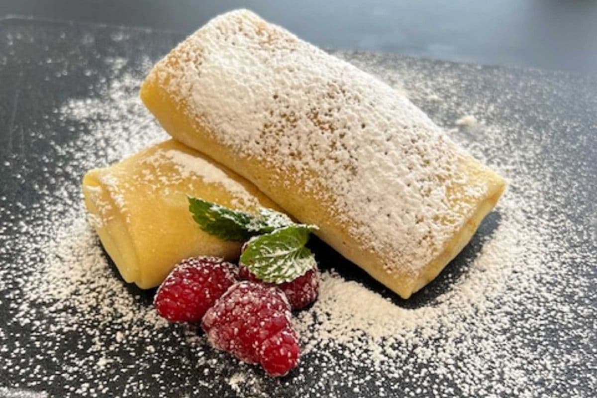 Blintzes: Cottage Cheese and Raisins
