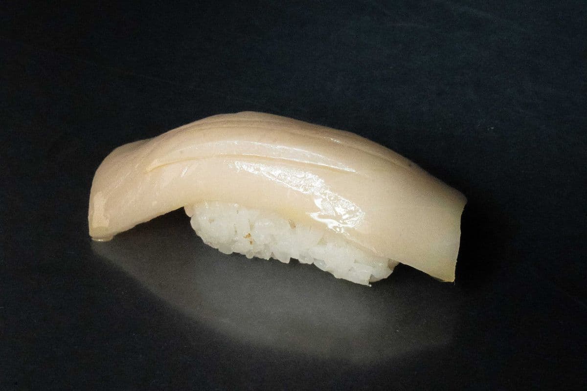 1108. Butterfish Sushi (2PCS)