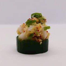 Sashimi pétoncle épicé / Spicy Scallop Sashimi