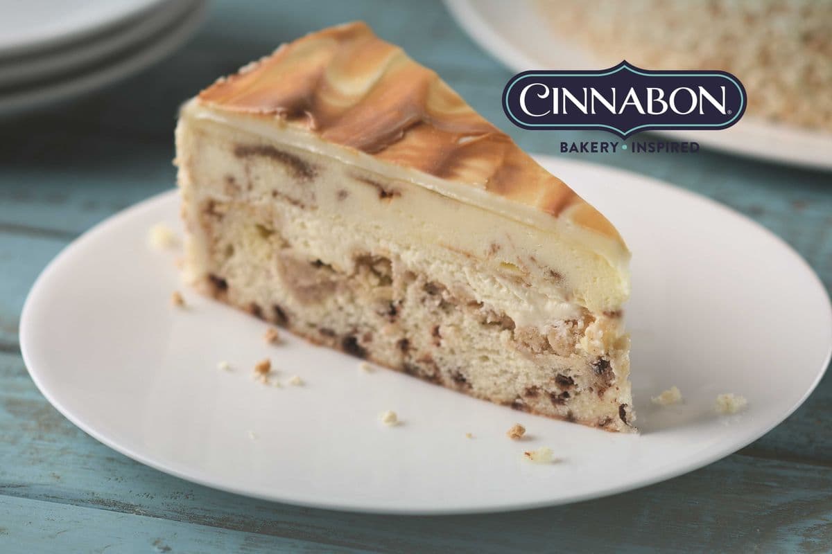 Cinnabon® Layer Cheesecake (Slice)