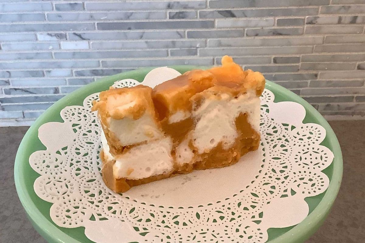 Peanut Butter Marshmallow - Slice