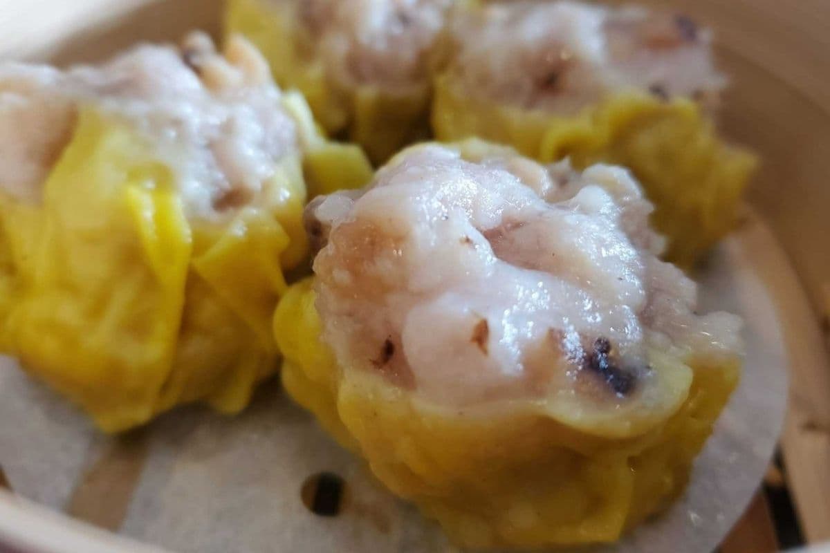 Pork and Shrimp Dumplings (Siu Mai) (4 pcs) - 燒賣