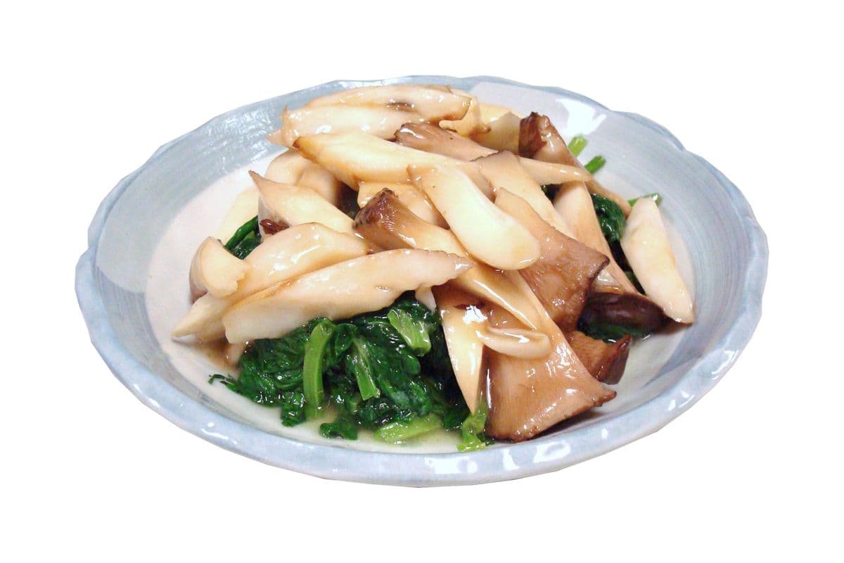 138. Pan Fried King Mushroom and Snow Pea Leaf 皇子菇扒豆苗