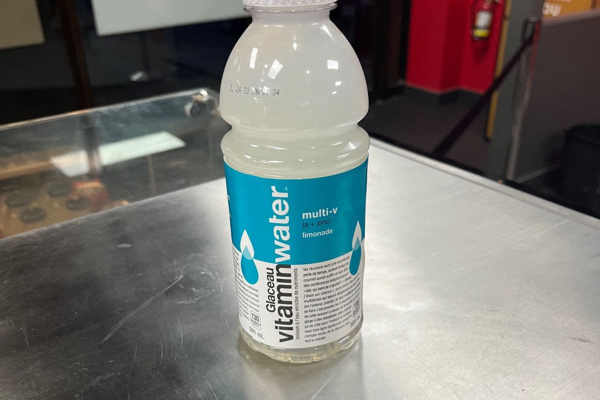 Vitamin water lemonade