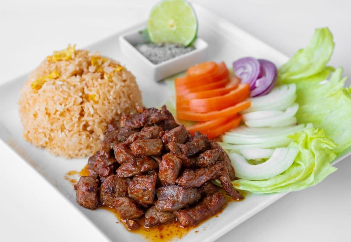 Riz au Boeuf Lok Lak / Rice with Beef Lok Lak