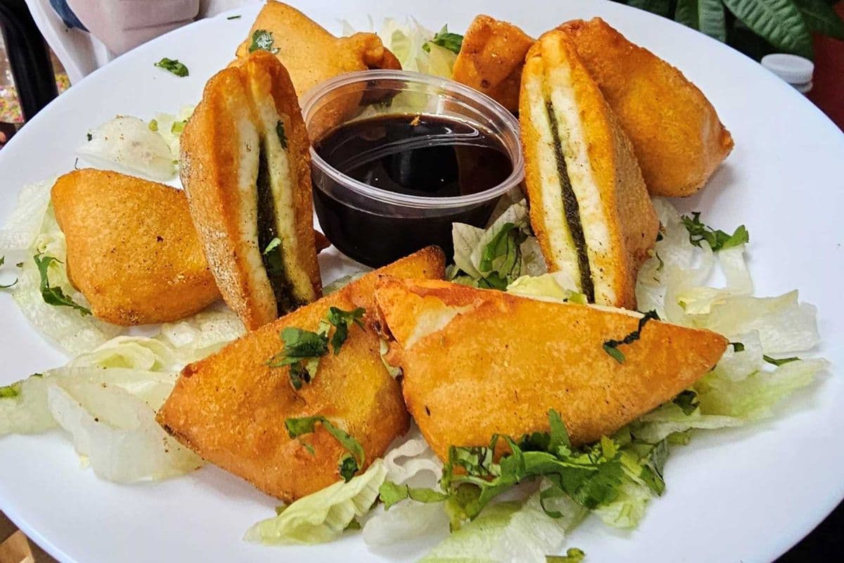 Entrée - Paneer Pakora (10 mcx) / Appetizer - Paneer Pakora (10 pcs)