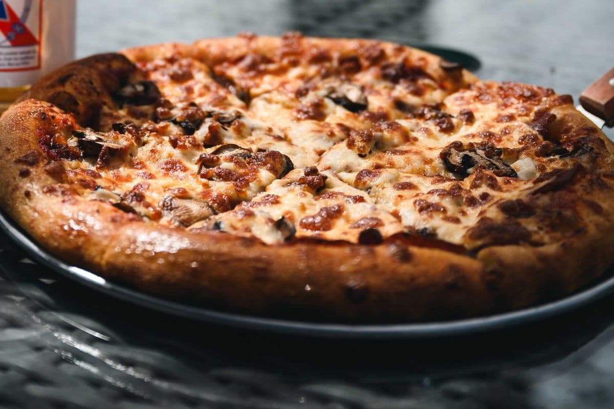Classic Canadian Pizza