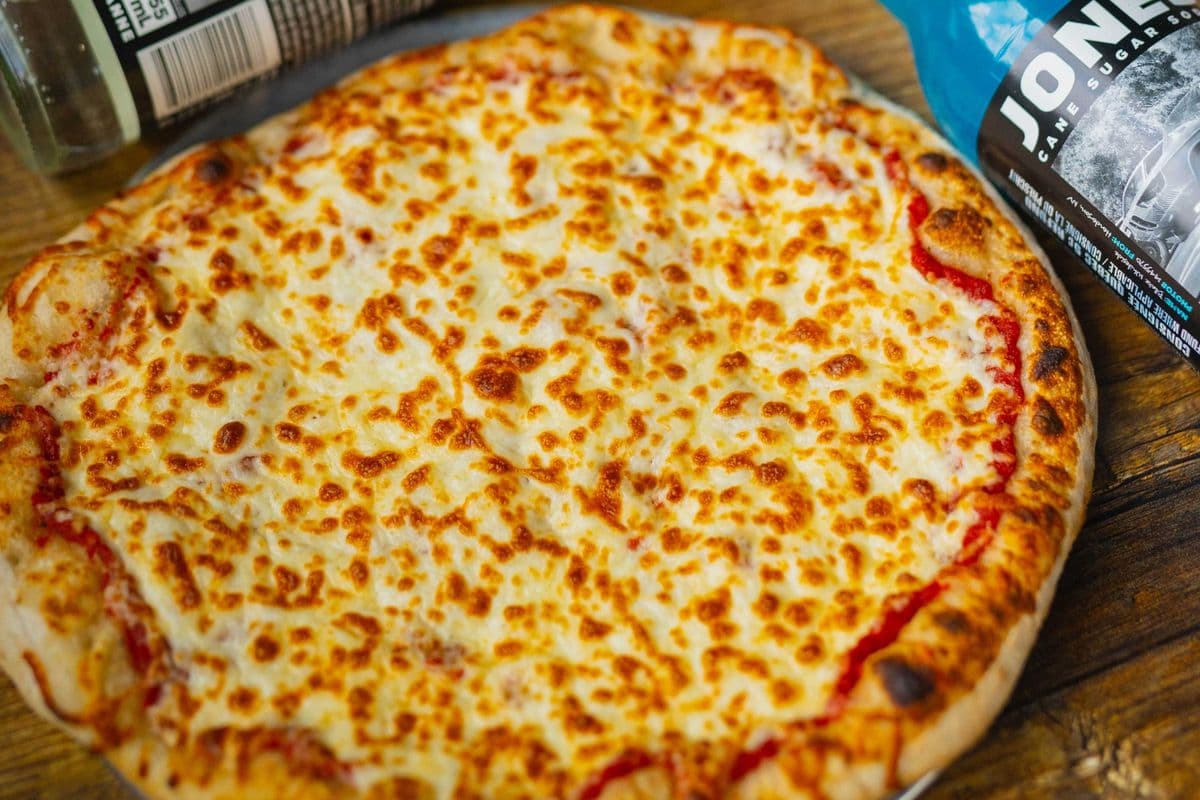 16" Cheese Pizza (12 slices)