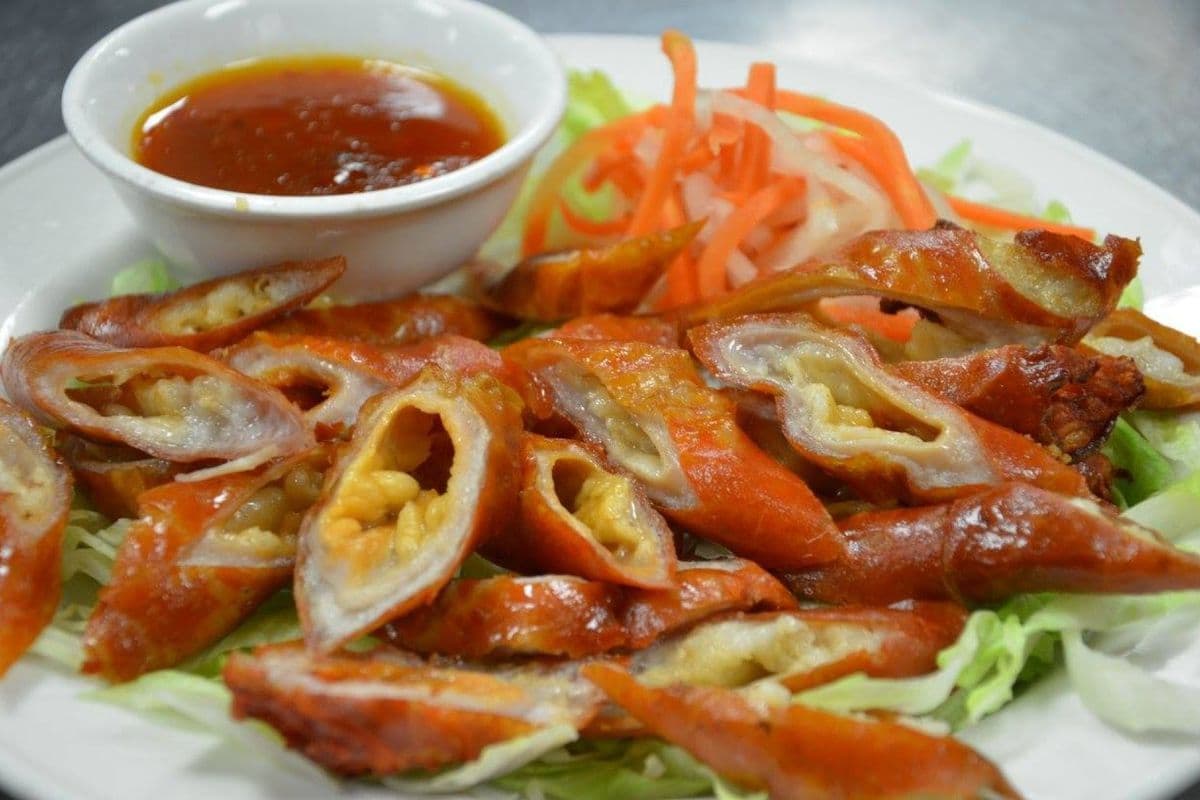 A25. Intestins de porc frit / Fried Pork Intestines