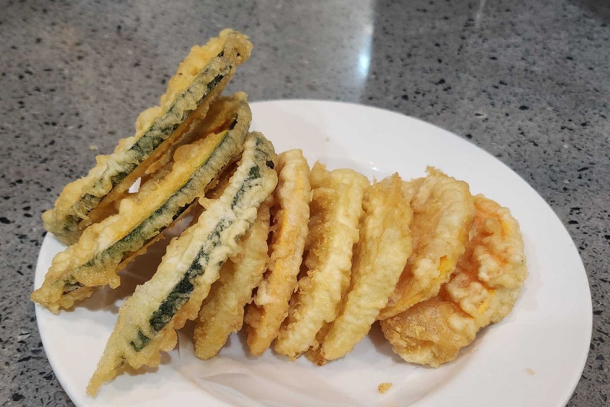 Vegetable Tempura (9pcs)