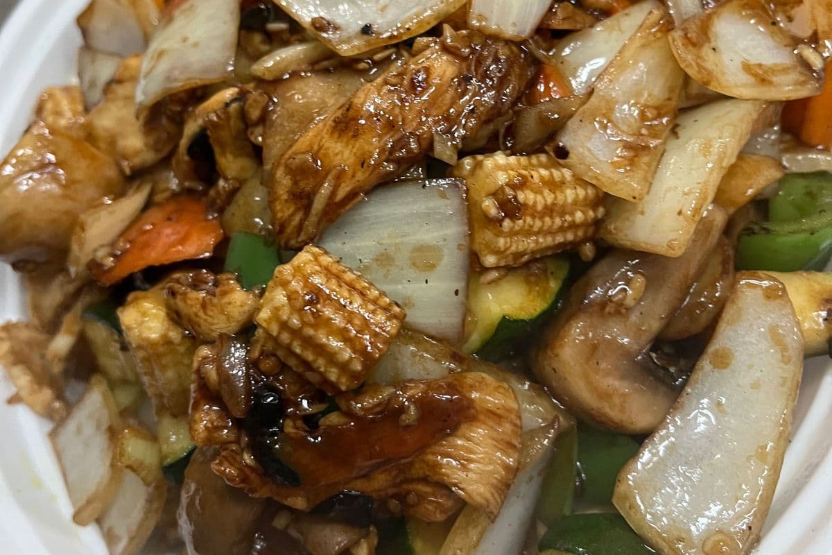 Chicken with Green Pepper and Black Bean Sauce是椒鸡片
