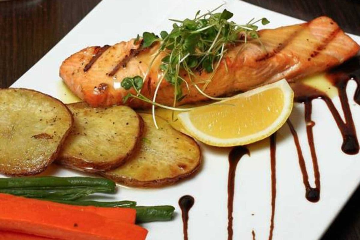 Salmone alla Griglia (8 oz)