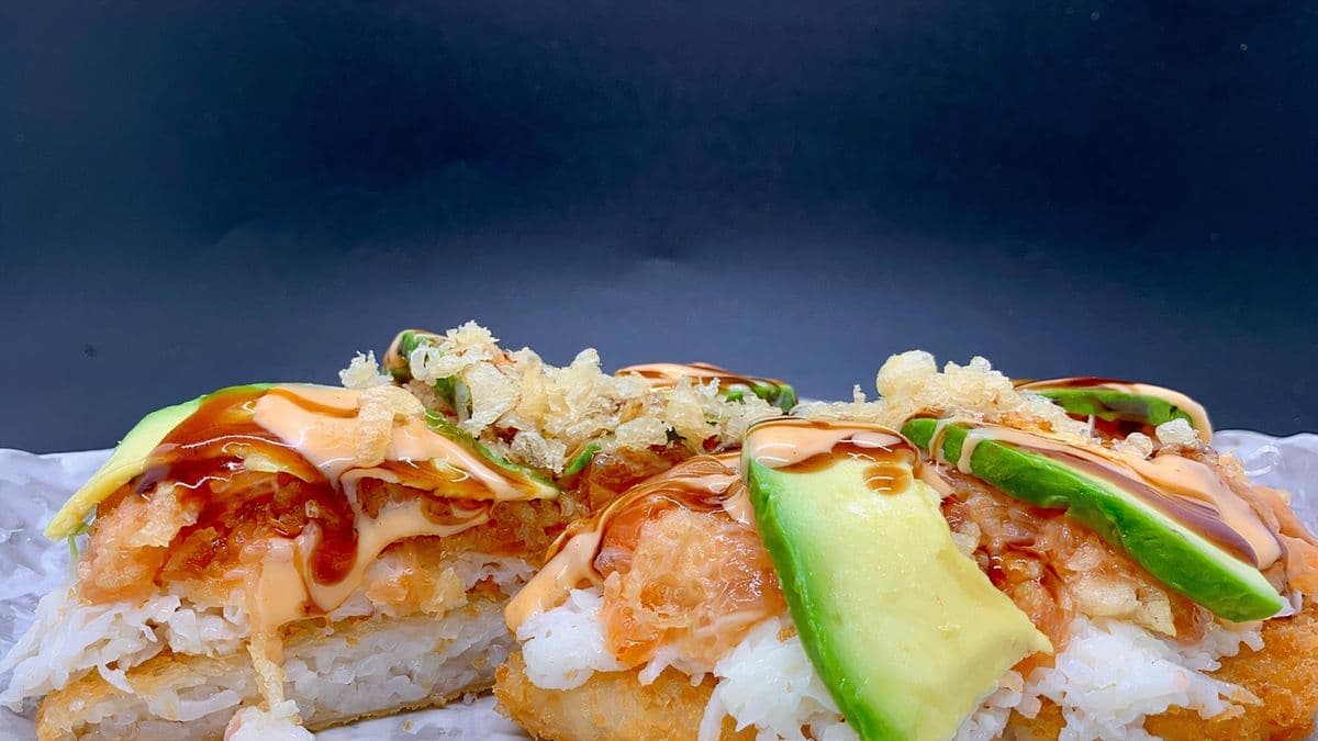 Spicy Salmon Pizza