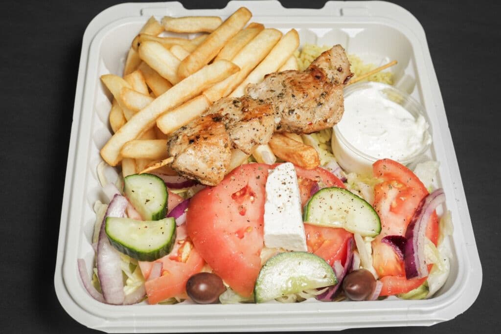 Assiette de souvlaki au porc / Pork Souvlaki Plate