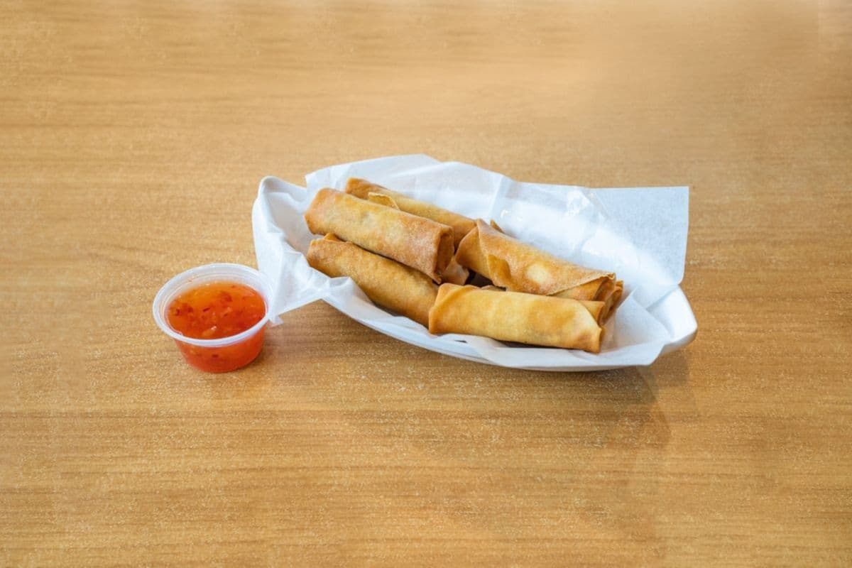 Veggie Spring Rolls (2 pcs)