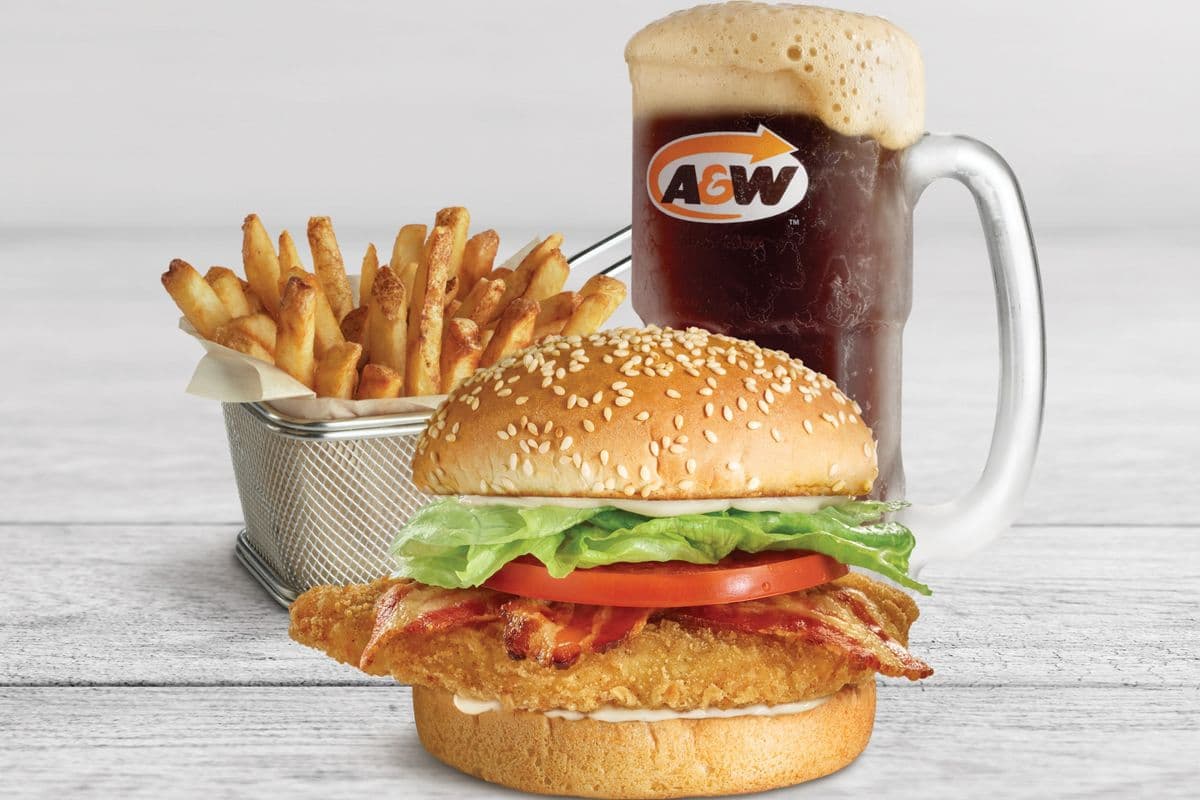 Combo burger au poulet BLT / BLT Chicken Burger Combo