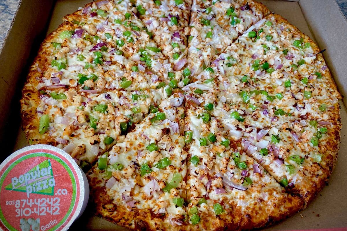 Grilled Chicken Pizza