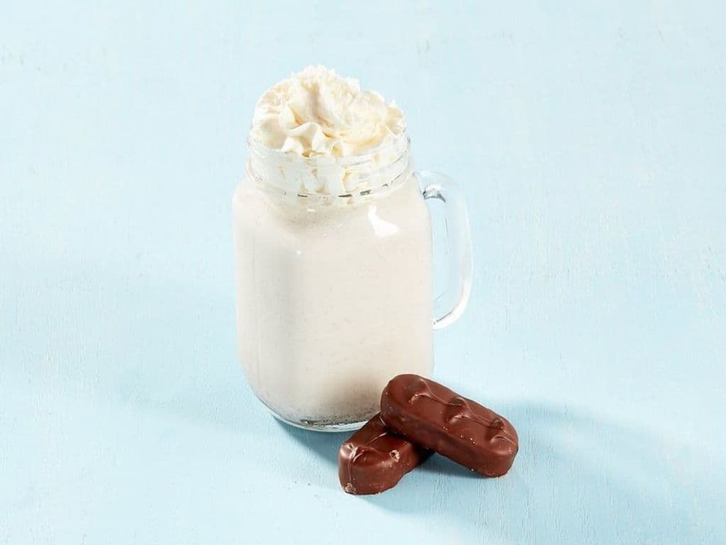 Bounty Chocolate Bar Shake