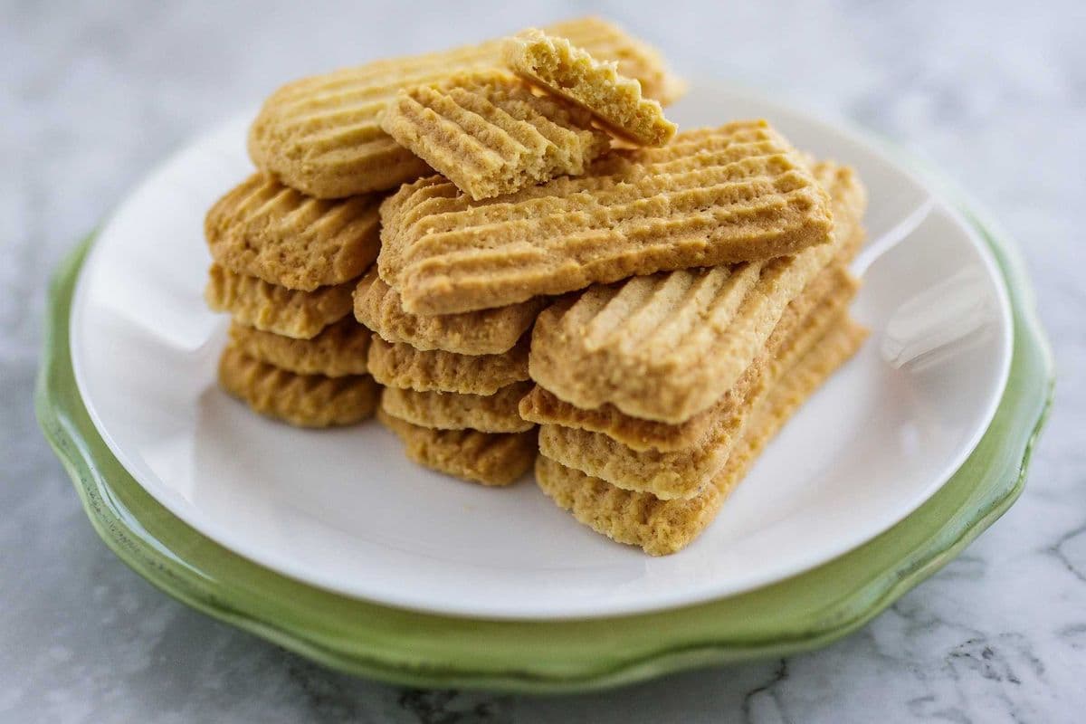 Orange Biscuits (0.5 Kg (1.1lb))