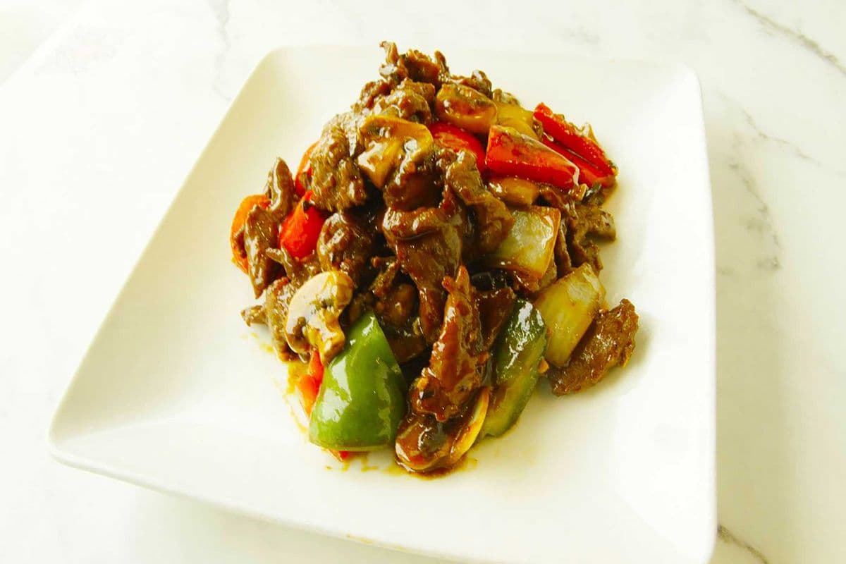 Stir-Fried Beef with Black Bean Sauce 豉椒牛肉