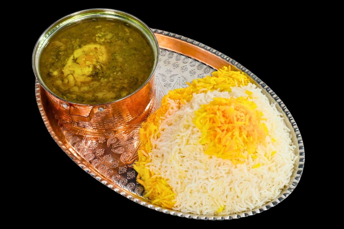 Fava Bean Herb Stew / باقالی قاتق