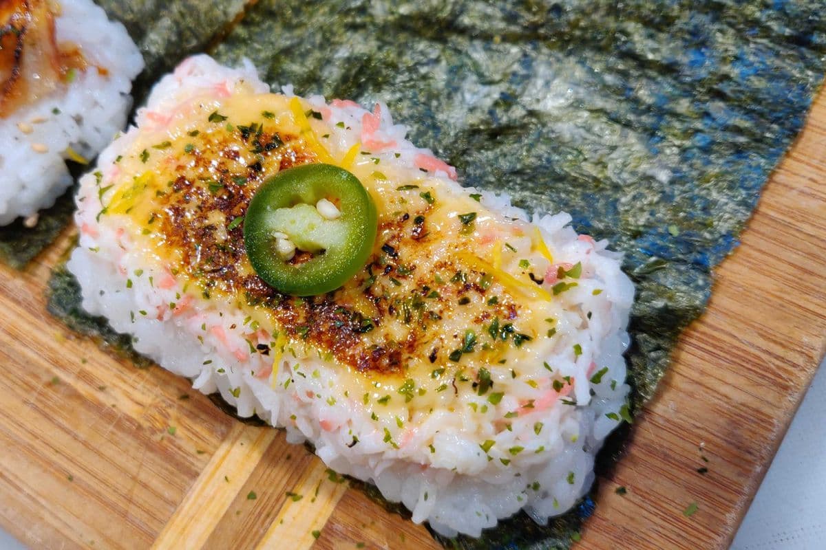 CRAB ABURI HAND ROLL