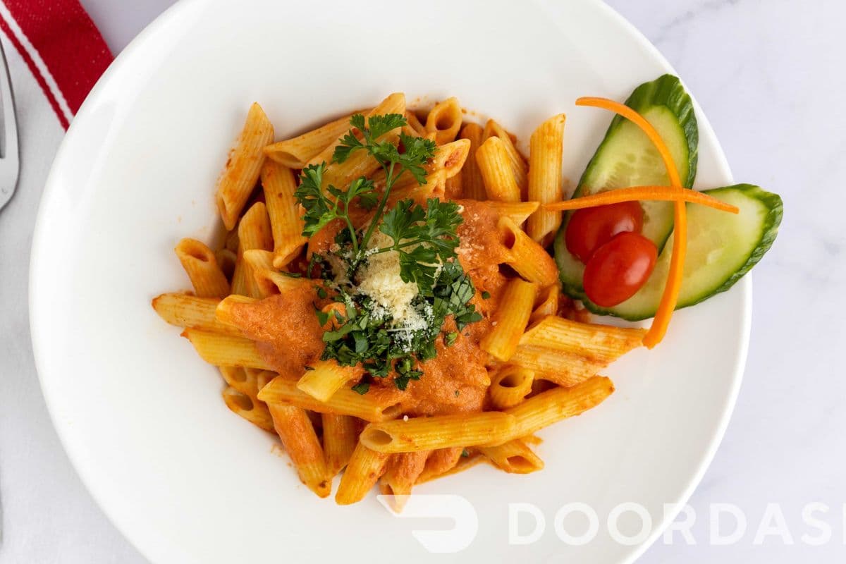 Penne and Tomato Sauce