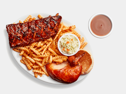 Demi-côtes levées et poitrine / Half Order of Ribs & Breast