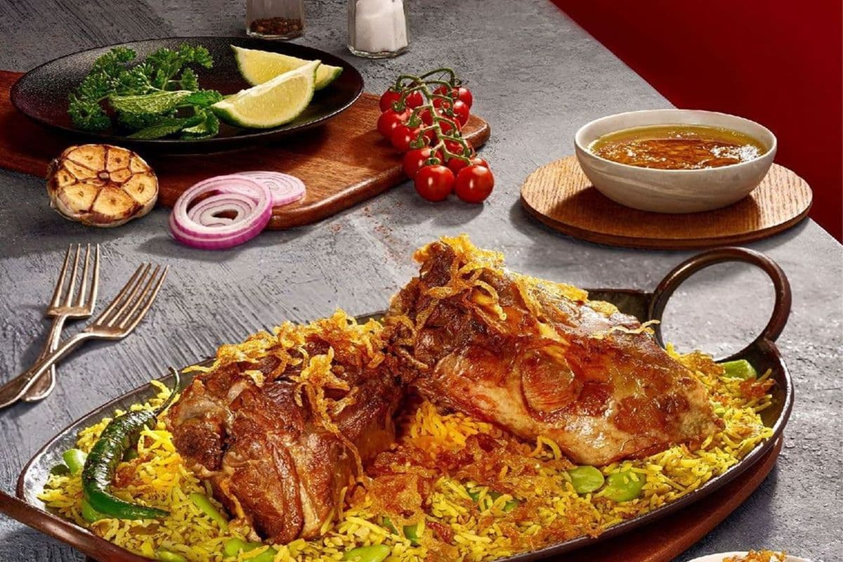 Special Lamb Neck with Saffron Basmati Rice / گردن ویژه با برنج زعفرانی