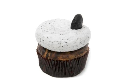 Cookies and Cream Cupcake