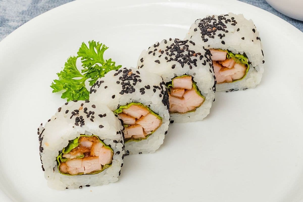 Teriyaki Chicken Roll (8 pcs)