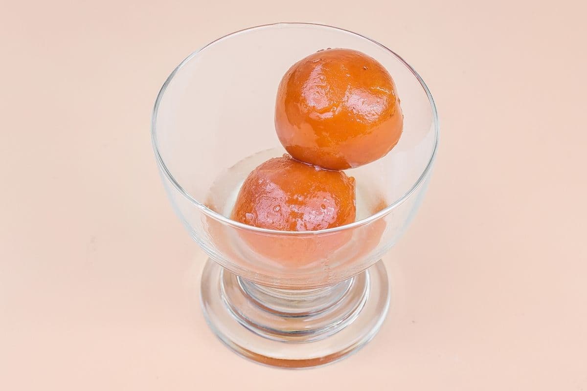 Gulab Jamun (2 pcs)