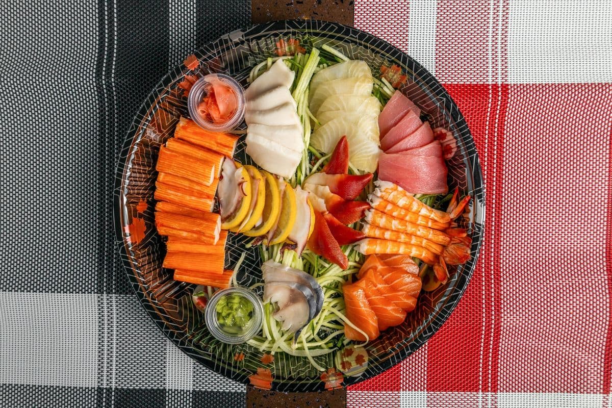 3C. Deluxe Sashimi Combo (42 pcs)