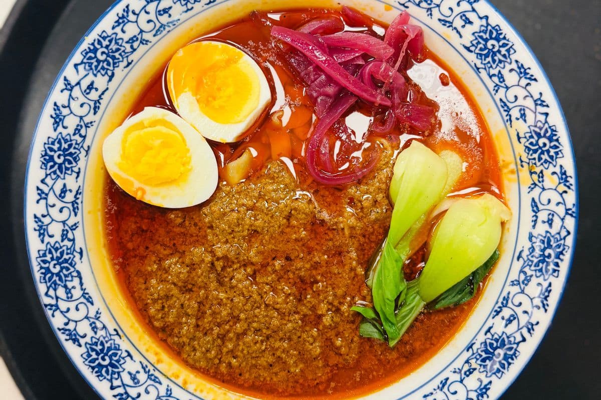 F2 担担面 Dan Dan Noodles 🌶️