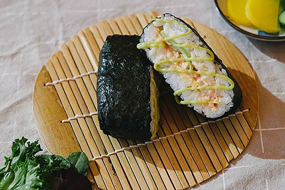 Salmon Onigirazu