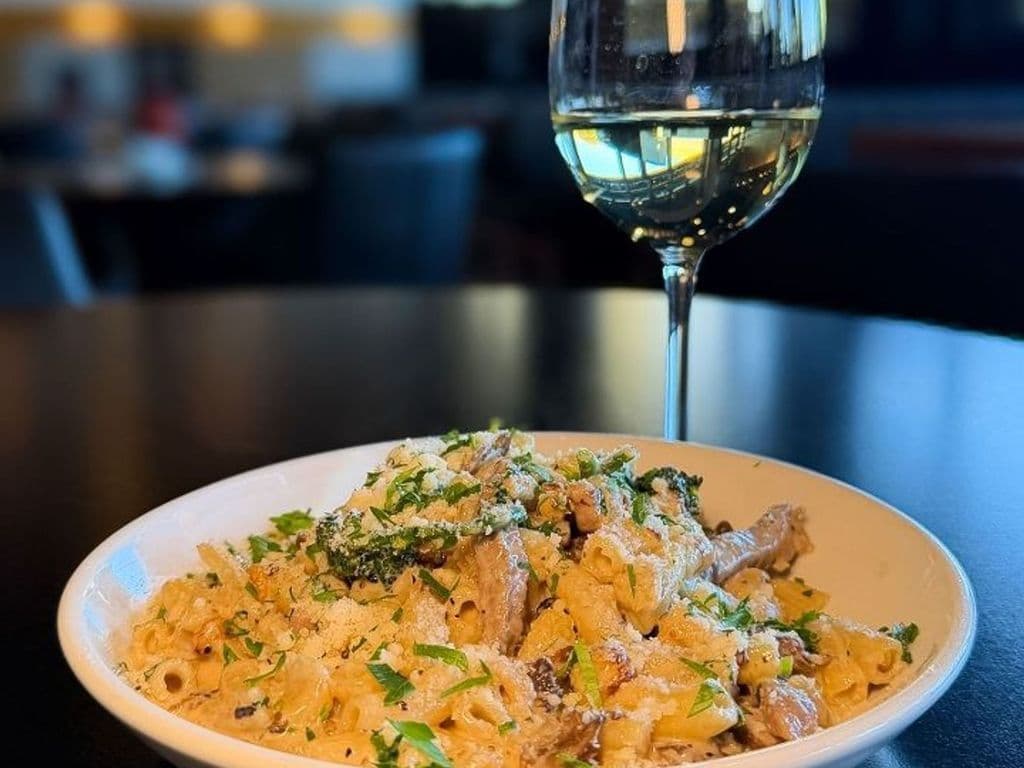 FEATURE: Beef & Gorgonzola Rigatoni