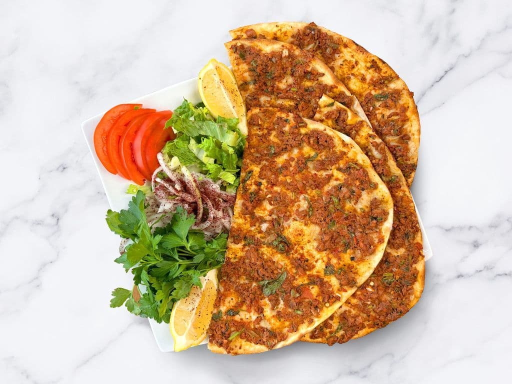 Lahmacun & Salad