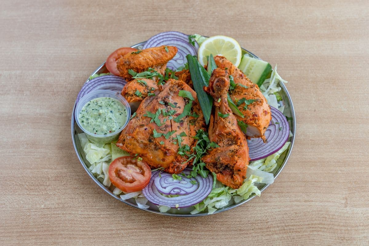 Poulet tandoori (entier) / Tandoori Chicken (Whole)