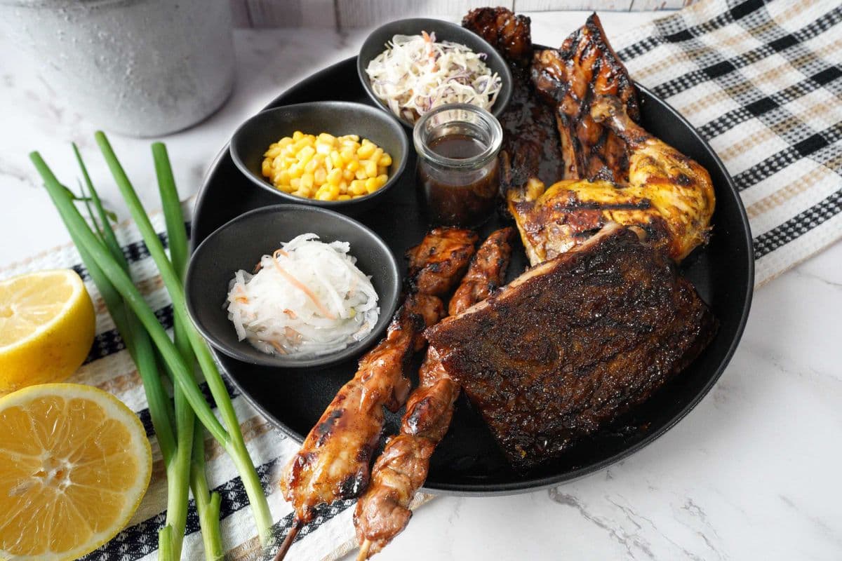 BBQ Sampler Platter