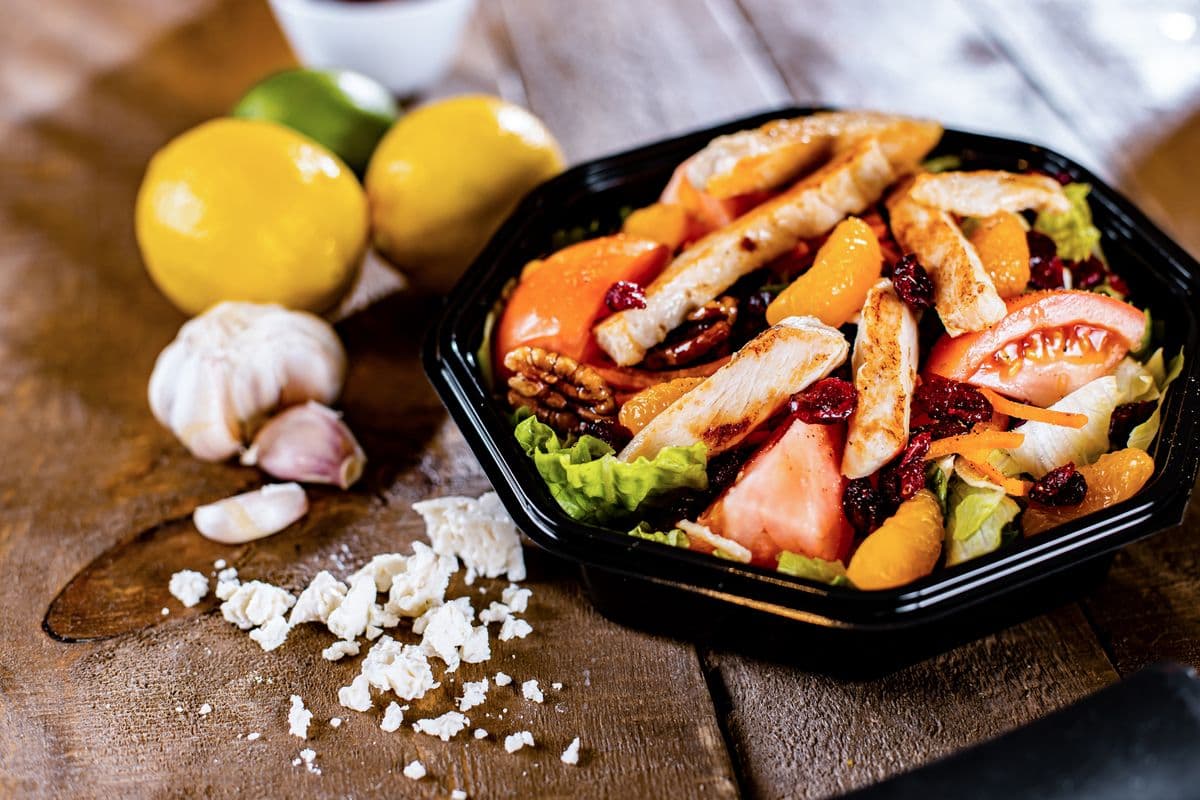 Repas poulet canneberges et mandarines
