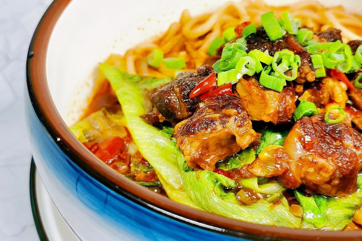 204. Braised Beef Soup Noodles - 红烧牛肉面