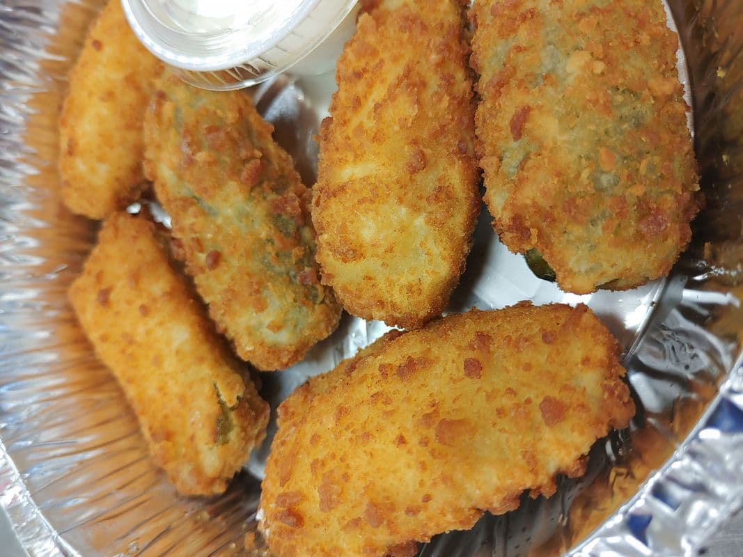 Jalapeno Poppers (6 pcs)