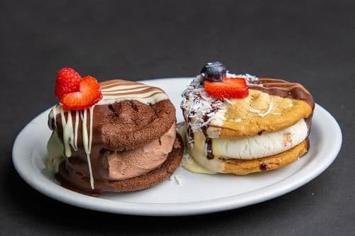 2 Pcs Ice Cream Sandwich