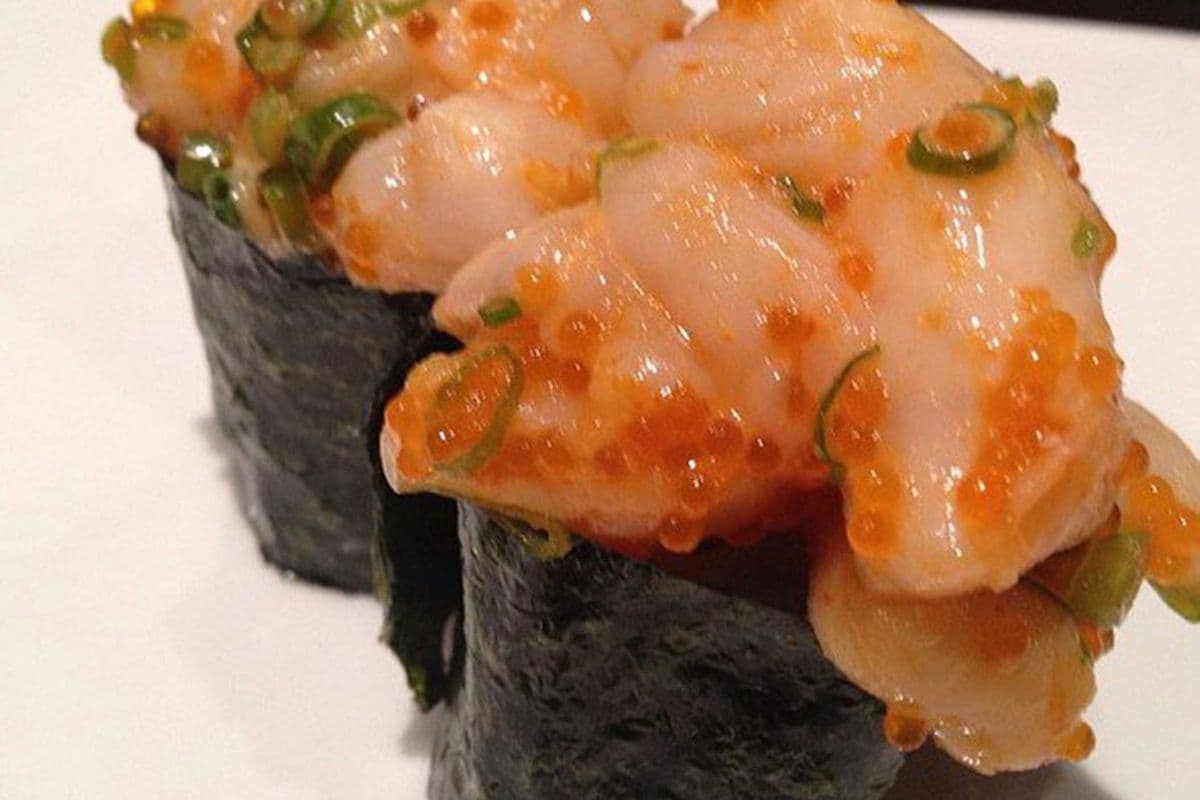 48. Spicy Scallop Nigiris (2 pcs)