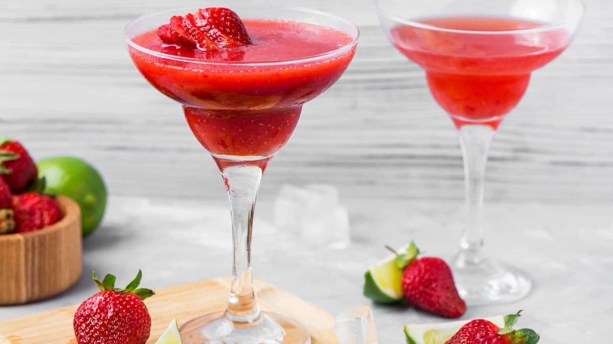 Virgin Strawberry Daiquiri (500ml) (S32)