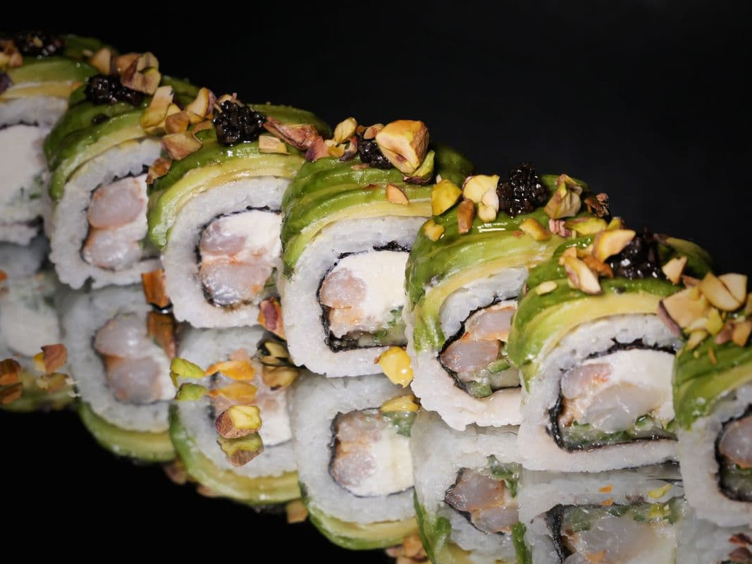 Ebi truffle roll