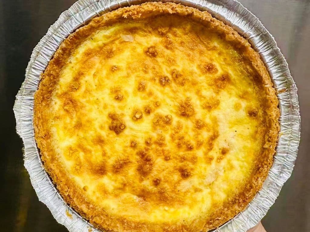LOCAL FRESH MADE F2T SALMON QUICHE (LOCAL BC)