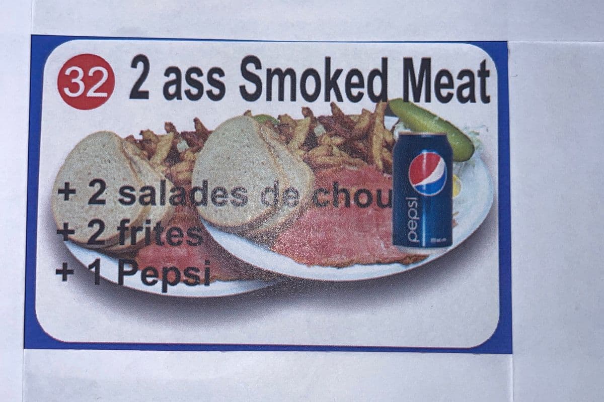 #32 Combo : Deux assiettes de sandwichs à la viande fumée + 2 frites + 2 salade de chou + 2 pepsi