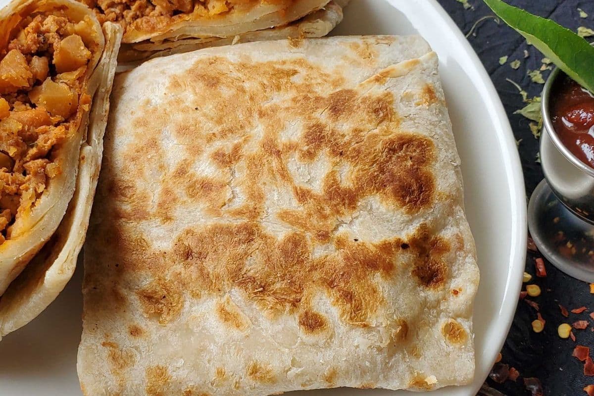 Spicy Curry Chicken Roti