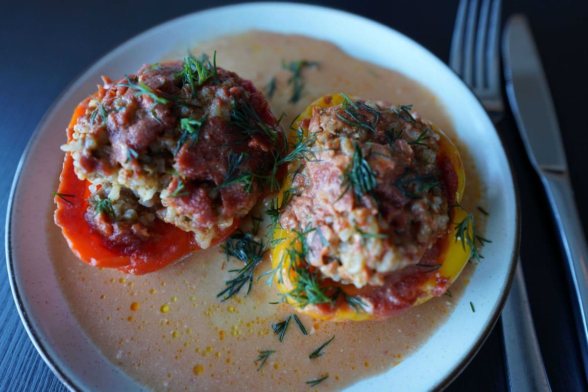 Stuffed Peppers (6 pcs)